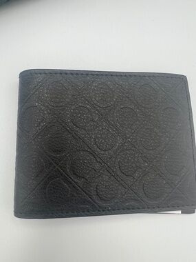 New FERRAGAMO Embossed Gancini Leather Bifold Wallet Black